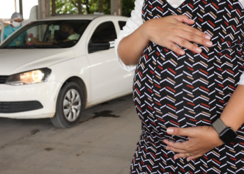 Prefeitura de Parnamirim retoma vacinação contra a Covid-19 para grávidas e puérperas com comorbidades