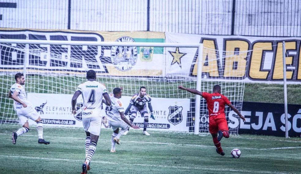ABC perde invencibilidade na Série D, mas segue líder