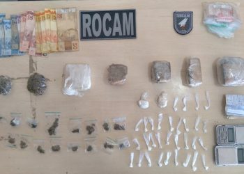 Polícia Militar apreende material entorpecente no bairro Alecrim