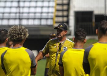 ABC: Moacir Júnior relaciona 23 jogadores para o primeiro jogo da final do Estadual