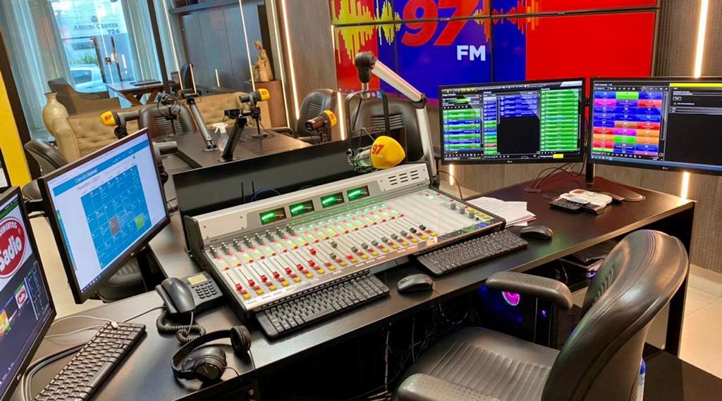 Rádio 97 FM alcança a segunda posição entre as mais ouvidas em Natal