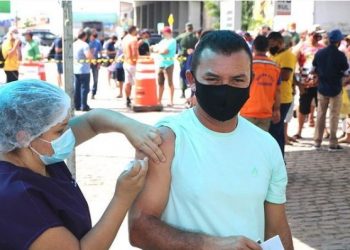 Parnamirim: mais 1.593 pessoas imunizadas neste sábado (10)