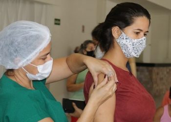 Covid-19: mais de 131 mil doses aplicadas em Parnamirim