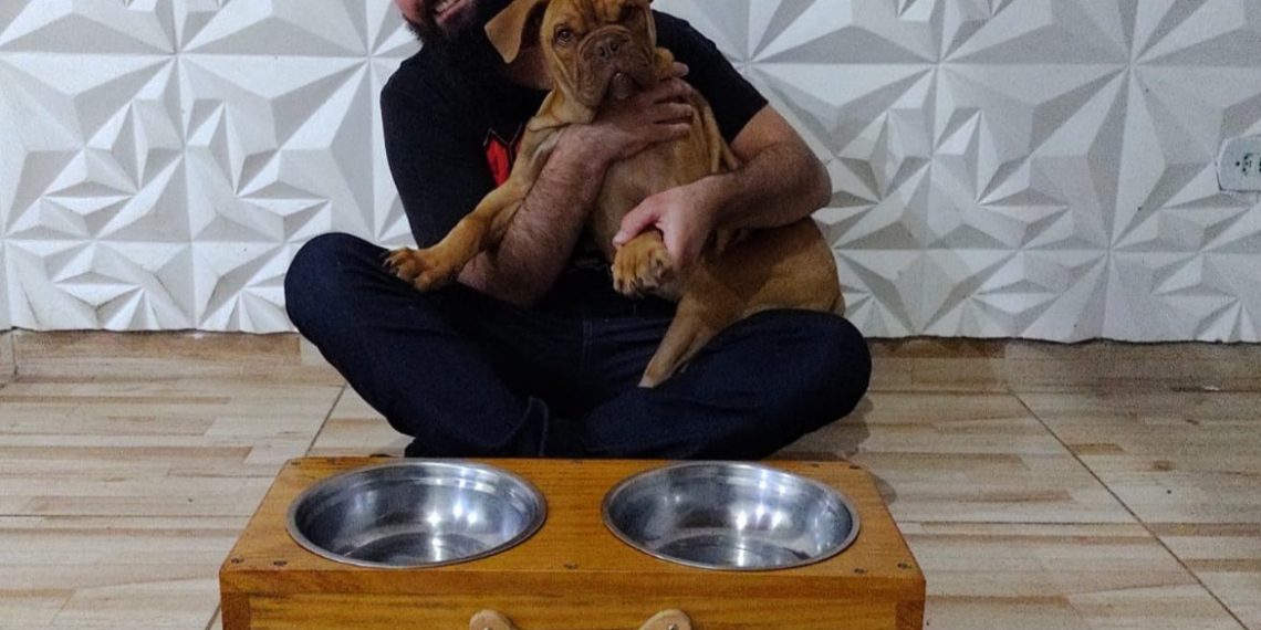Empreendedor se destaca produzindo saúde, bem-estar e conforto para cães