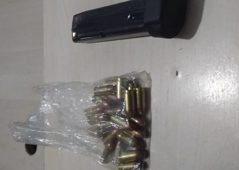 Polícia Militar prende homem portando material bélico em Neópolis