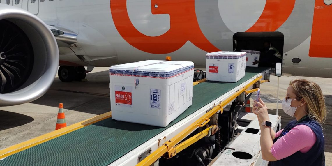 Sesap recebe lotes de Coronavac e Astrazeneca