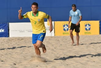 Potiguar é artilheiro das Eliminatórias de Beach Soccer