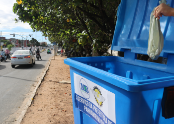 Prefeitura de Parnamirim instala 130 contêineres para coleta de lixo