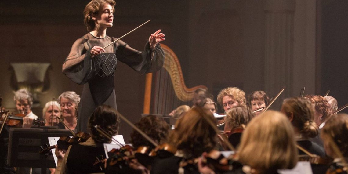 “Antonia: Uma Sinfonia” – O drama de uma mulher sonhadora e determinada em conquistar seus anseios e seu prestígio