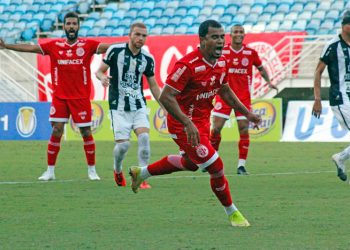 Série D: Após estar perdendo por 2 a 0, América empata em quatro minutos e mantém a segunda colocação da chave