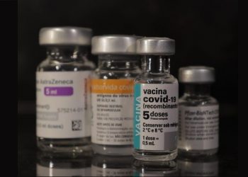 Parnamirim convoca a população para tomar a D2 contra a Covid-19