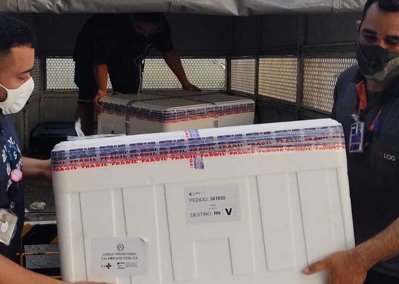 Vacinas: RN recebe mais 36 mil doses para completar imunização