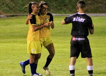 Futebol: apenas cinco clubes participaram da reunião do Estadual feminino