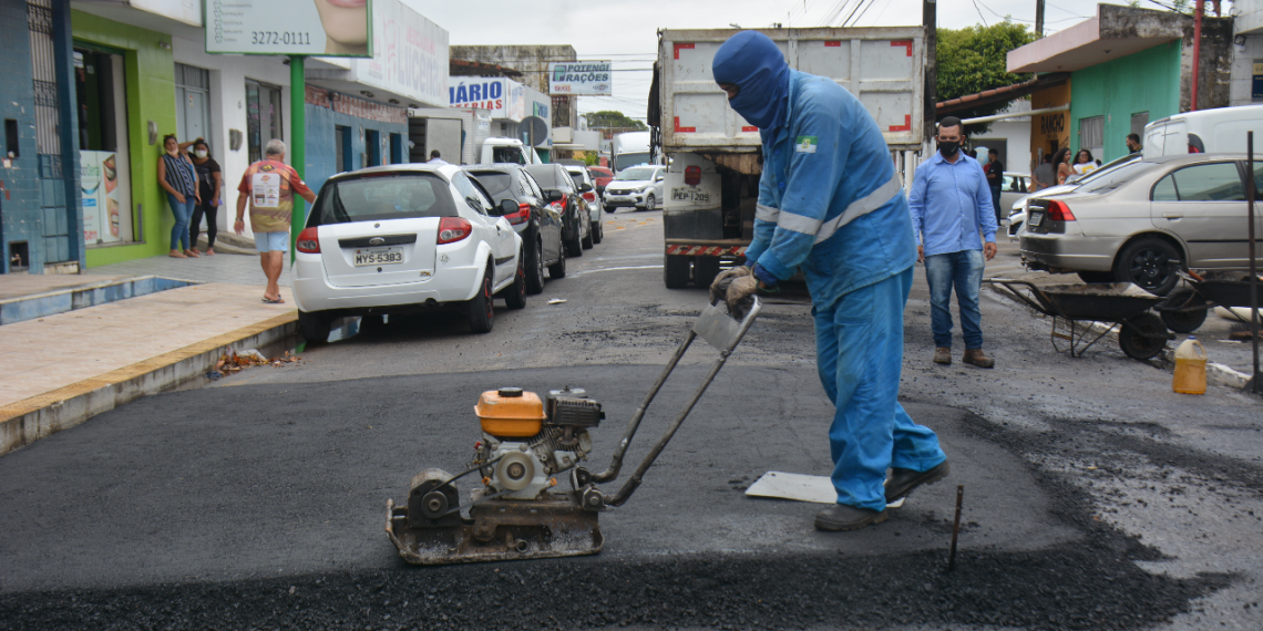 Parnamirim: Semop inicia a semana com intervenções em Santos Reis e Cohabinal