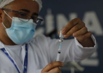 Covid-19: 70 milhões já receberam duas doses ou dose única da vacina