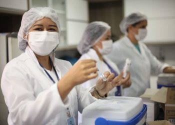 Covid-19: Parnamirim inicia a dose de reforço para idosos a partir dos 85 anos