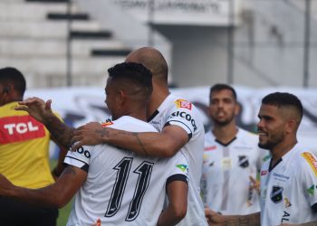 ABC encerra 1ª fase da Série D com vitória sobre Treze