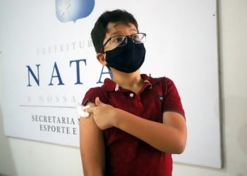 Chega a 87% o número de natalenses que iniciaram esquema vacinal contra Covid-19