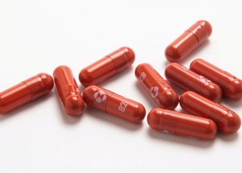 Anvisa recebe pedido para uso emergencial de medicamento contra covid