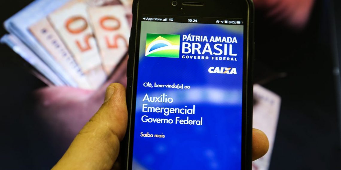 Trabalhadores nascidos em janeiro podem sacar auxílio emergencial