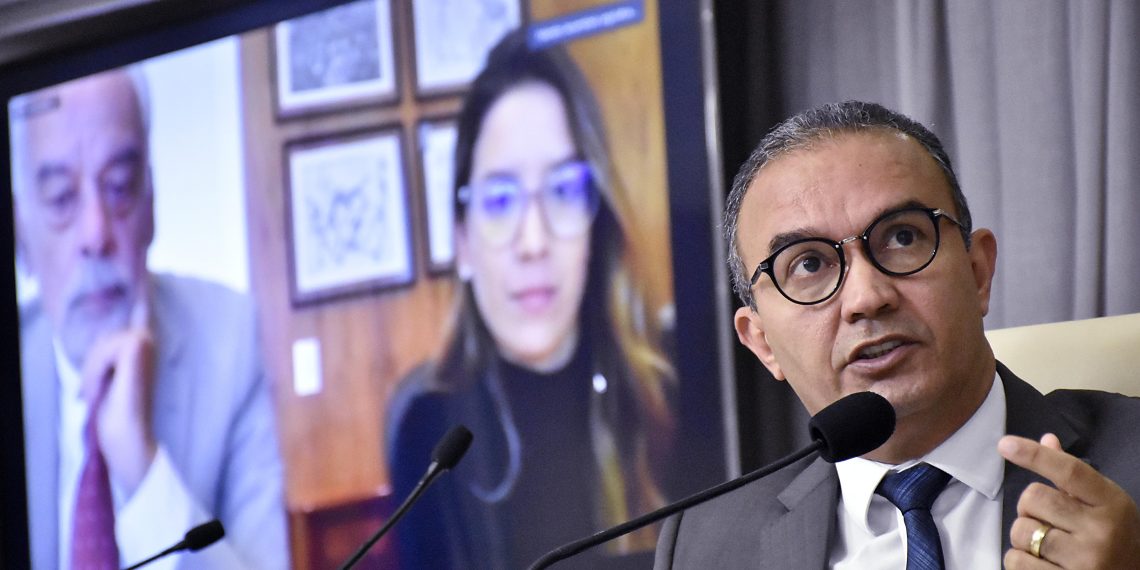 CPI da Covid: testemunha recebeu R$ 2,5 mi para desenvolver respirador para empresa