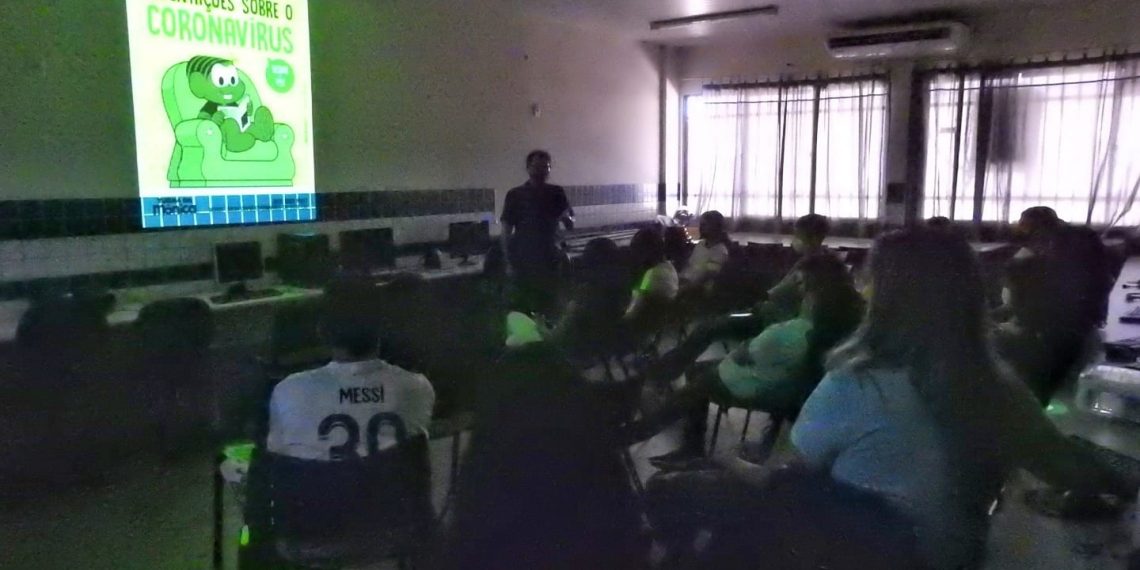 Parnamirim: campanha do PSE intensifica orientações de prevenção à Covid-19
