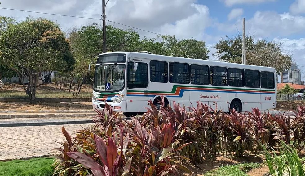 Justiça determina suspensão de cobrança de tarifa no ônibus circular da UFRN
