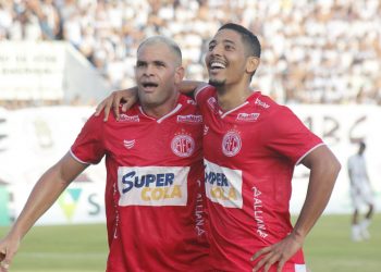 América vence ABC e quebra um tabu de seis anos