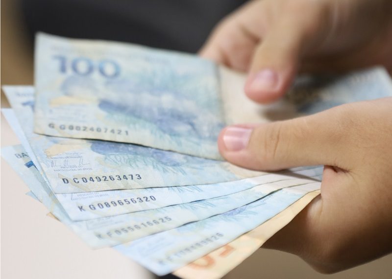 Governo paga neste sábado (29) salários atrasados de dezembro de 2018 a 53 mil servidores