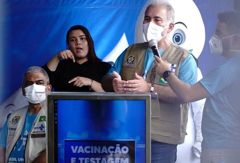 Ministro destaca importância do ciclo vacinal completo contra covid-19