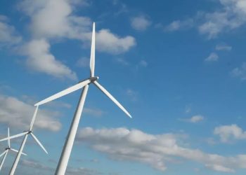 Instituto do RN assina convênio para fazer mapeamento sobre potencial de produção da energia eólica no mar do Brasil