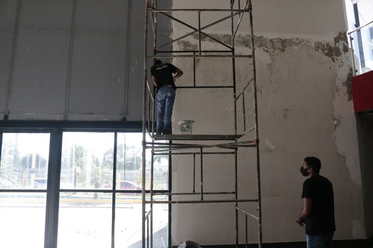 Parnamirim: FUNPAC inicia manutenção do Teatro Municipal