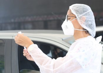 Imunossuprimidos podem receber a quarta dose da vacina contra Covid-19