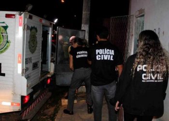 Dois homens são mortos a tiros enquanto bebiam em posto de combustíveis em Mossoró