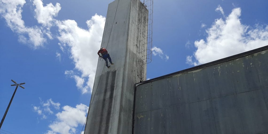 Parnamirim: FUNPAC inicia manutenção do Teatro Municipal