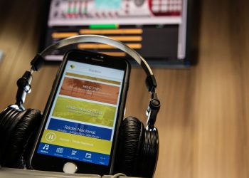 Dia Mundial do Rádio: músicas internacionais predominam no Brasil