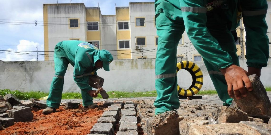 Parnamirim: Semop realiza reparos em vias atingidas pelas fortes chuvas dos últimos dias