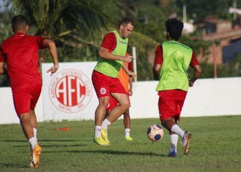 América se reapresenta e inicia semana de Clássico Rei