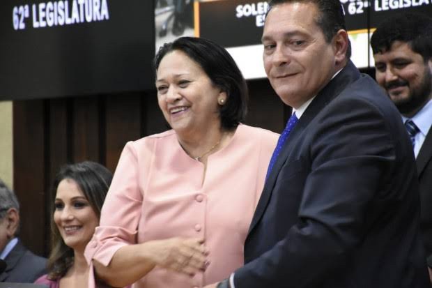 Fátima aguarda sinal de Ezequiel para discutir eleições, diz Raimundo