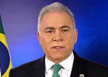 Governo anuncia fim da emergência sanitária por covid-19 no país