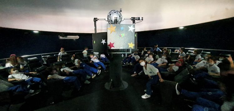 Parnamirim volta a ter sessões no planetário