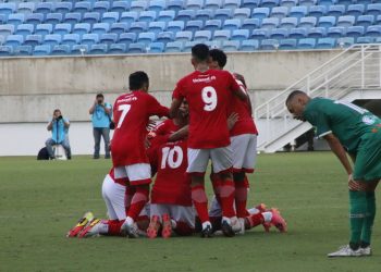 América estreia com vitória no Brasileirão 2022