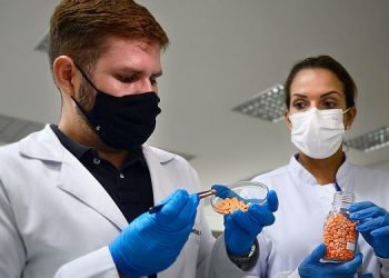 Transformando comprimido em xarope