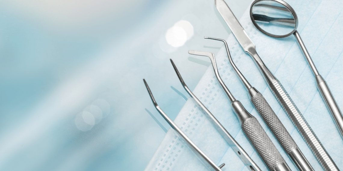 Assistência odontológica aos pacientes oncológicos pelo odontopediatra