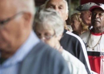 Instituto do Envelhecer debate inclusão interprofissional da pessoa idosa