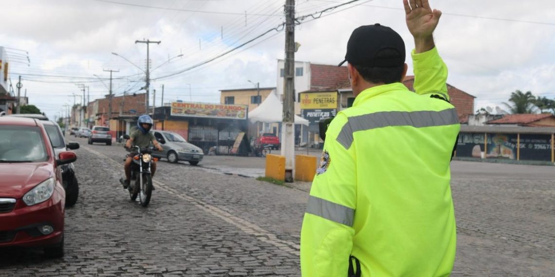 ‘Segurança no trânsito’ foi a frase do dia, neste sábado, no Parque Industrial em Parnamirim