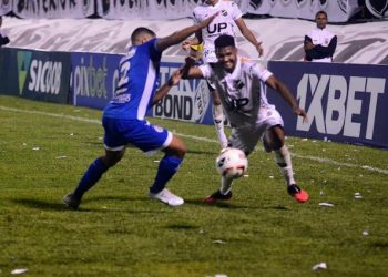 ABC volta a jogar mal e empata com o Confiança