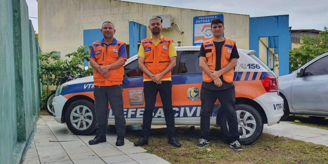 Defesa Civil faz trabalho preventivo com a população parnamirinense