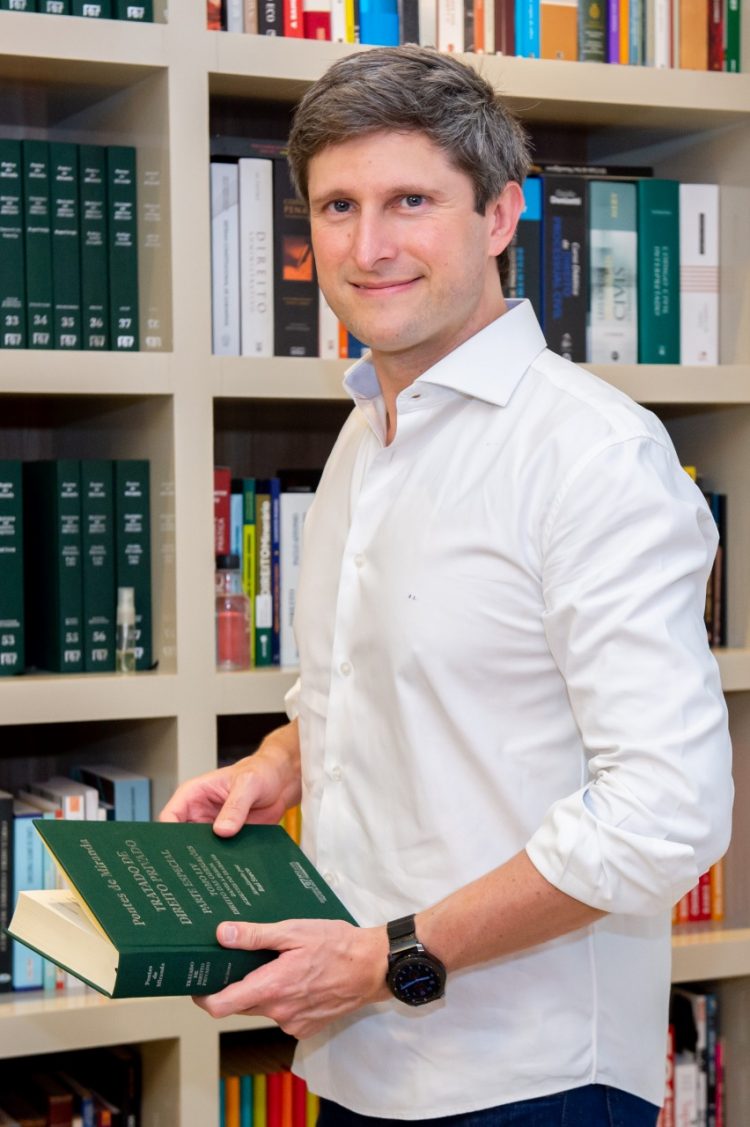 Impostos, o tempero amargo no prato dos brasileiros