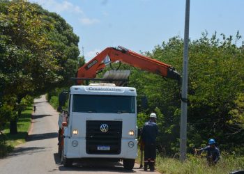 Parnamirim: Semsur implanta novos postes no prologamento da Av. Ayrton Senna